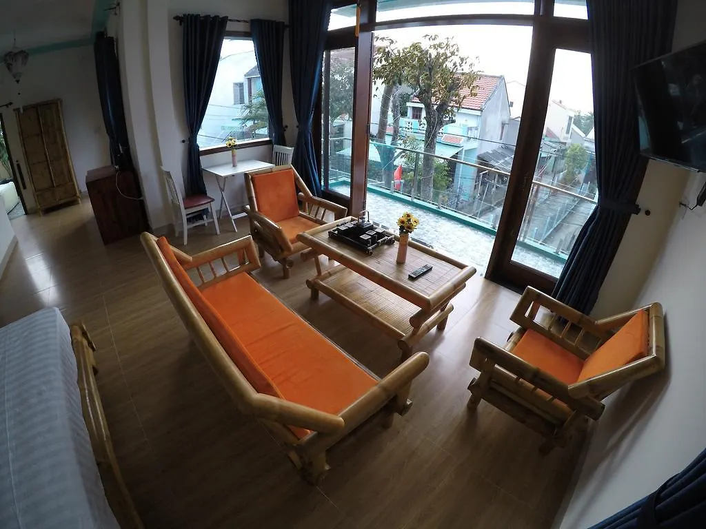 Couette-café Maison Azzurra Hội An